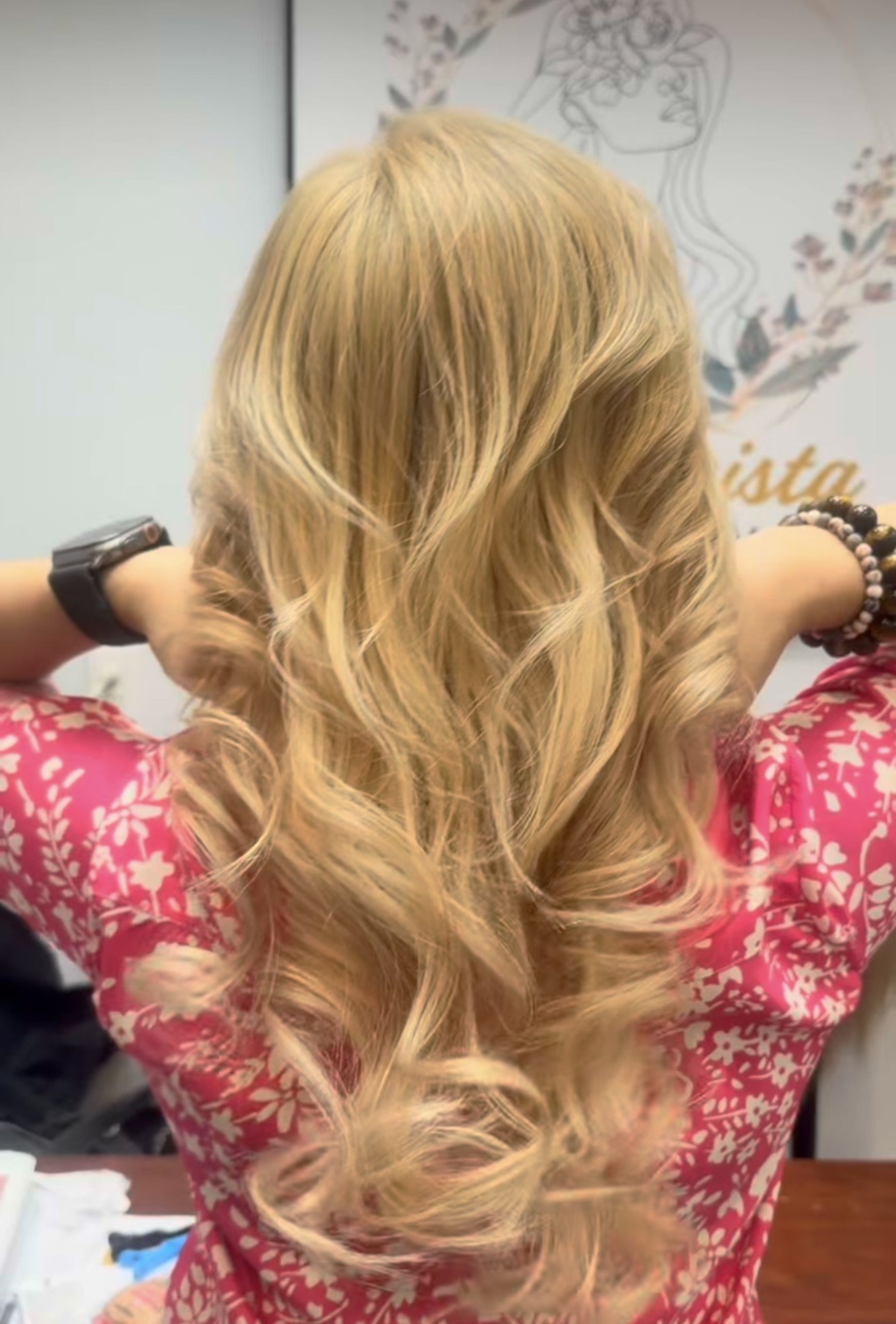 Blonde curled hairstyle